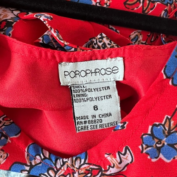 Paraphrase Elegant Red Paisley Mini Dress - Picture 3 of 3